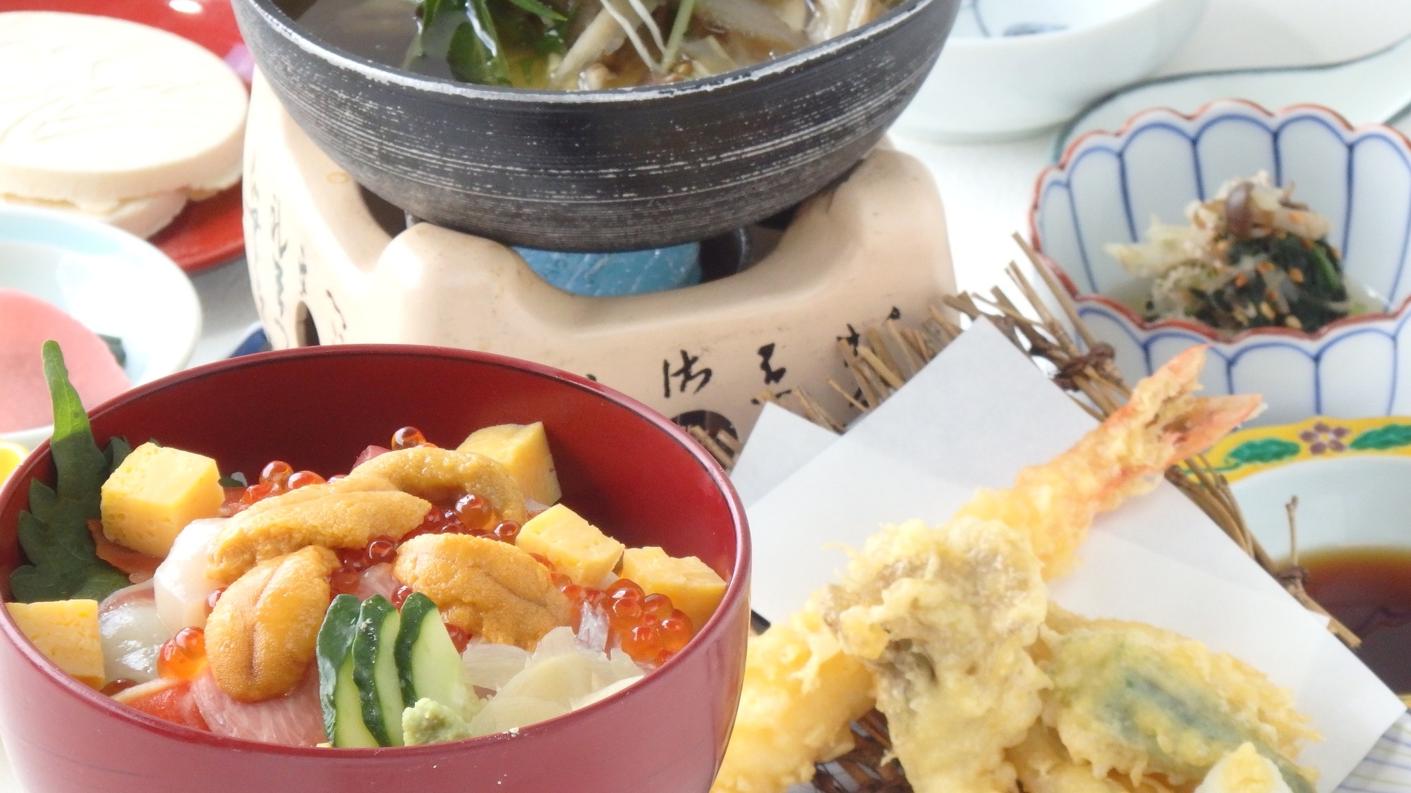 【福袋プラン】海鮮丼と天ぷらと鍋（せんべい汁orひっつみ）ゆったりできるこの価格！ 1泊2食付