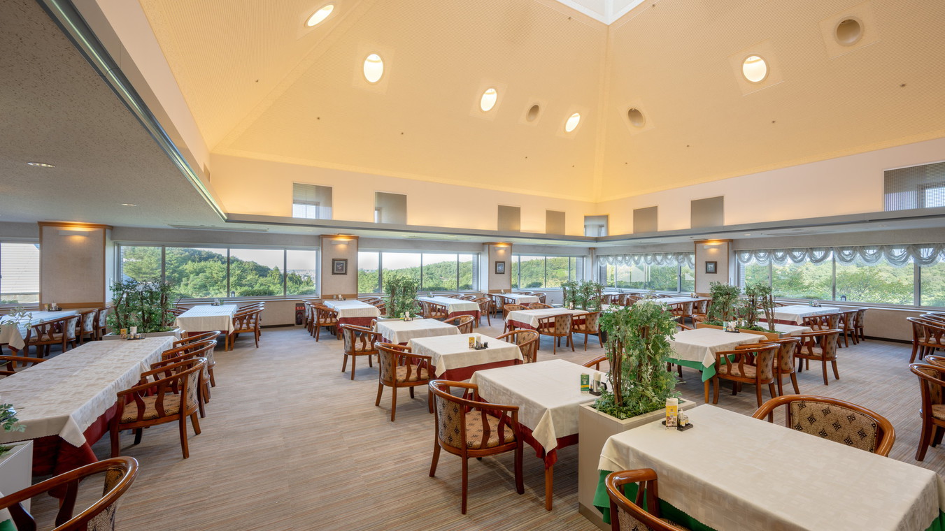 ★オススメ★ビジネス限定！和洋30種類の朝食バイキング付き！天然温泉入り放題＆駐車場無料！