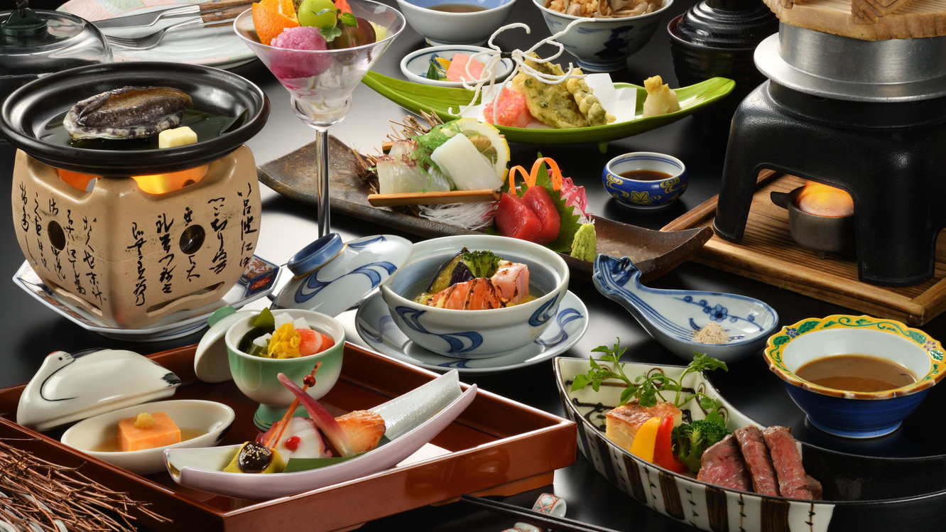 【さき楽60】当館和食人気NO.1「鮑の踊り焼」特別会席＋青森県産牛ステーキ　1泊2食付