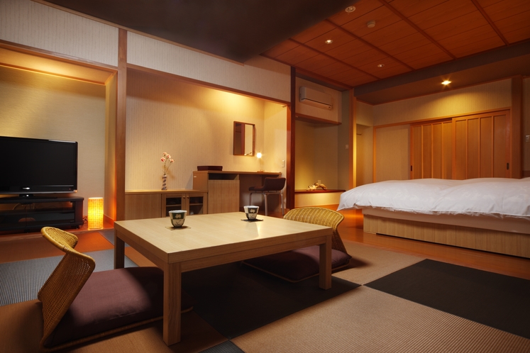 和モダンルーム