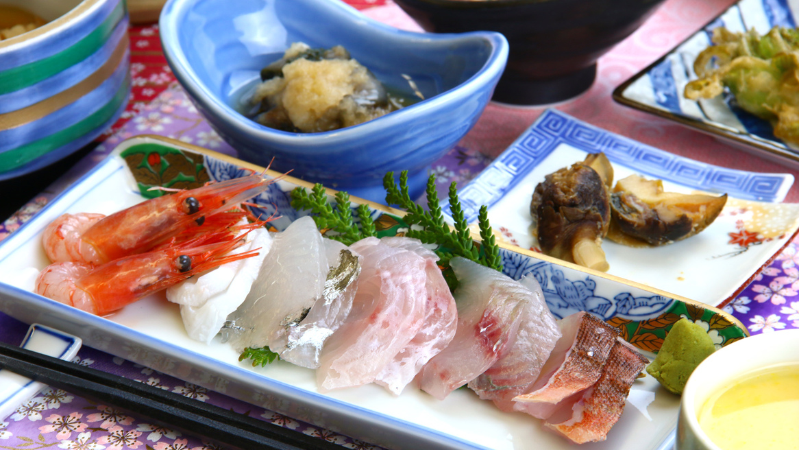 【朝食なし夕食付きプラン】佐渡の魅力が詰まったお料理で”心の休日”を楽しむ☆