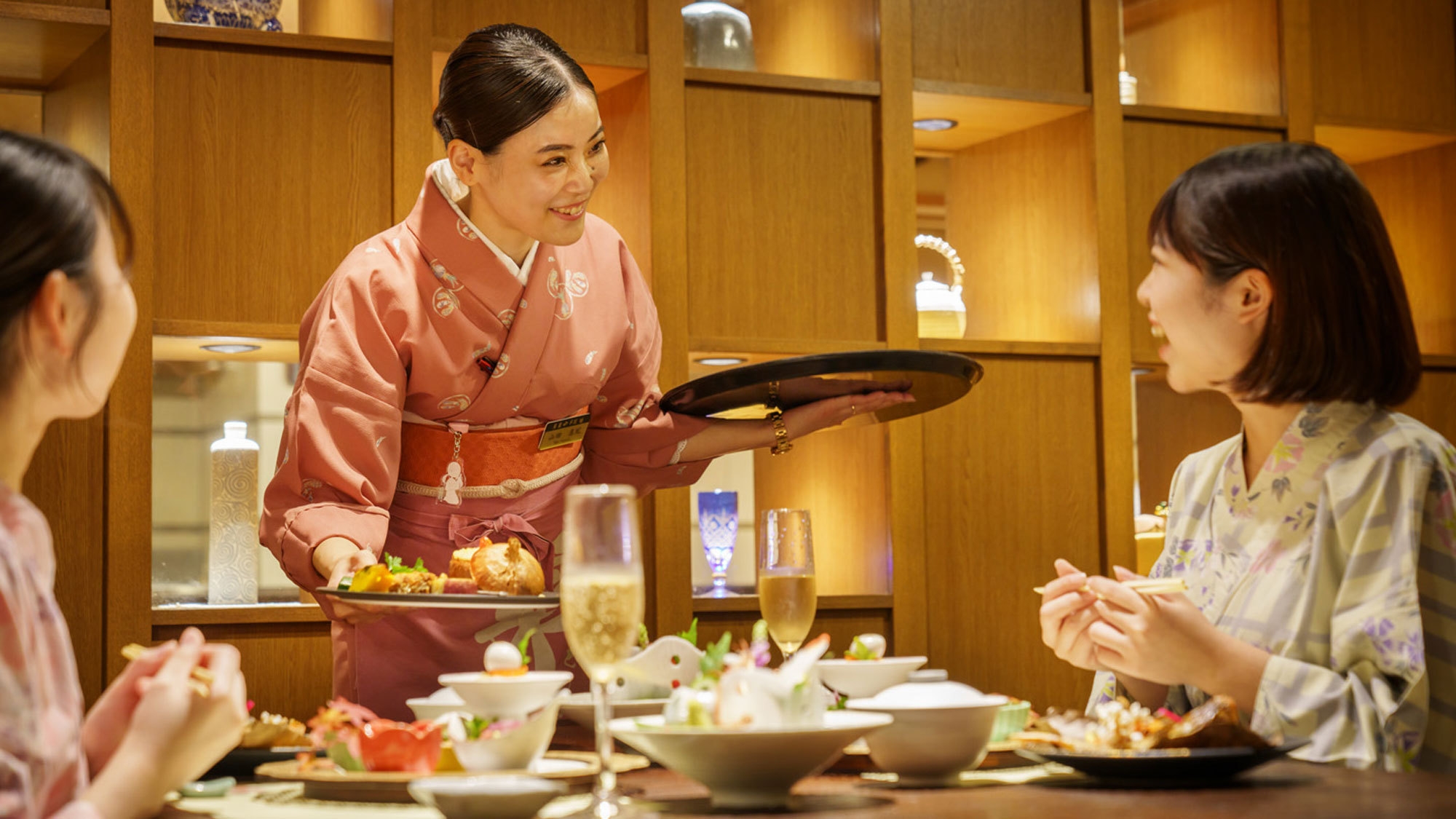 【年末年始】お食事はレストラン・優雅に過ごす☆スタンダードプラン