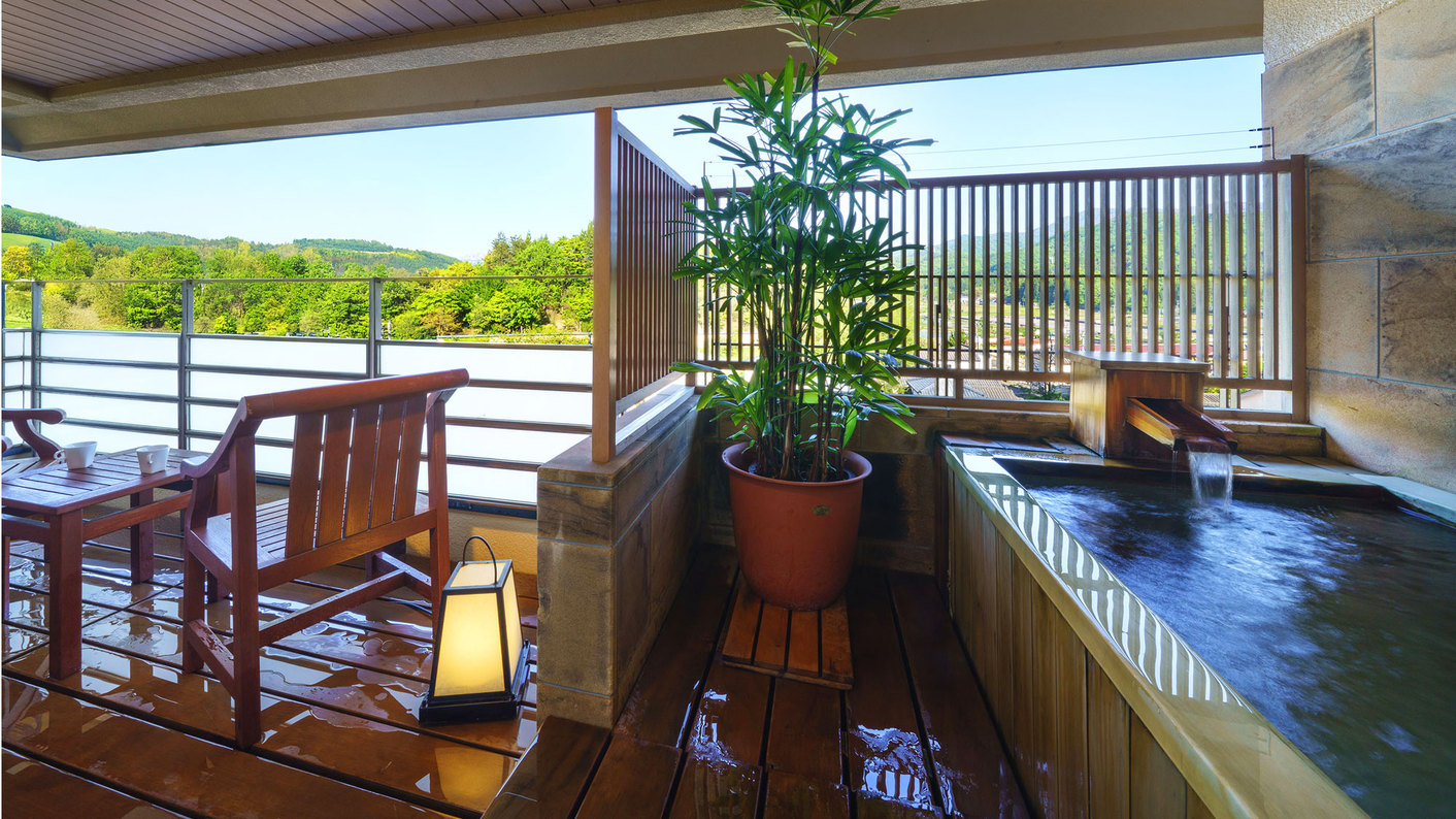 露天風呂付客室 和室+ベッドルーム+テラス