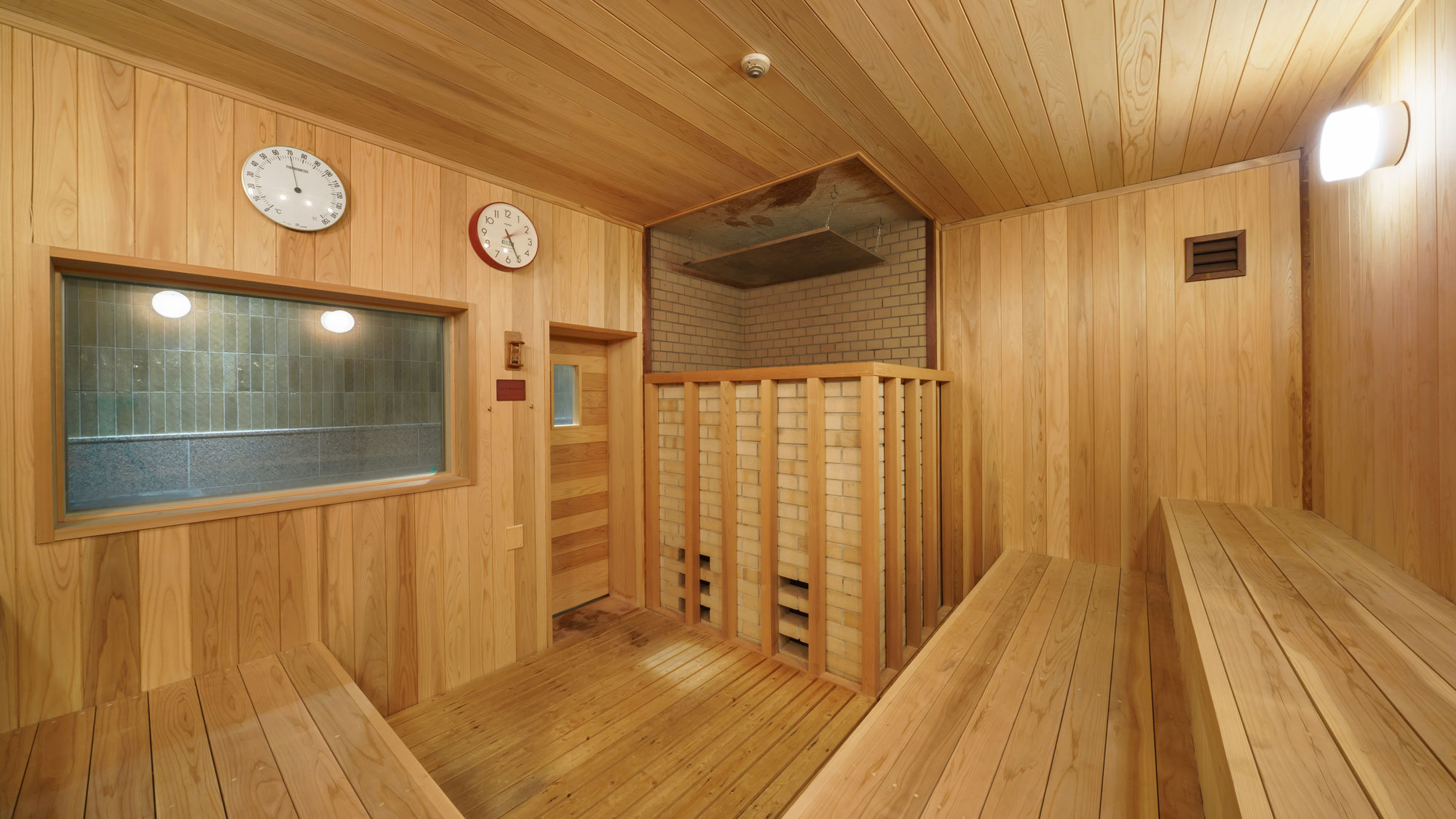 【サウナイキタイ】楽天限定★オートロウリュ×温泉で“ととのう”贅沢時間♪ポカリ付