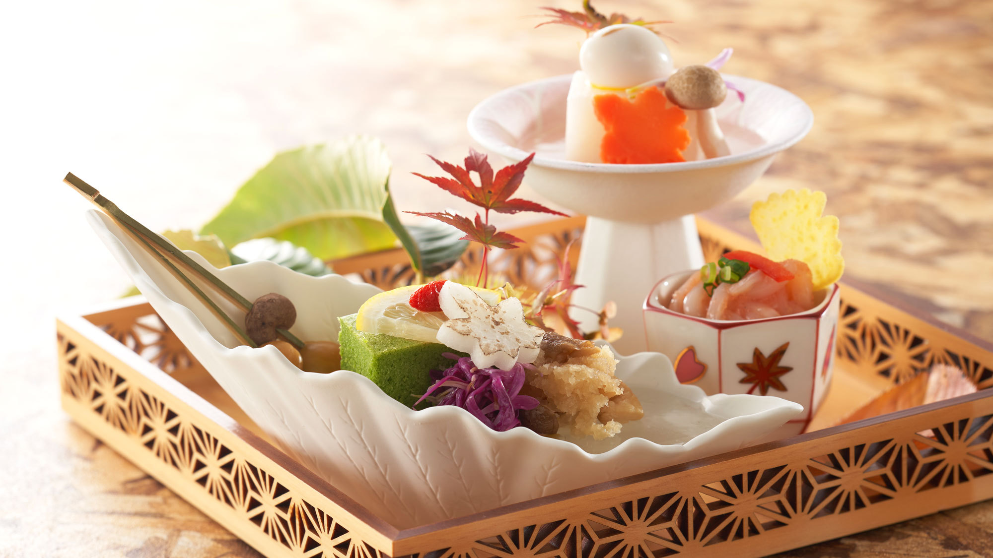 【9/19〜9/22限定★SWスタンダードプラン】ダイニングで愉しむ 贅を尽くした美食会席