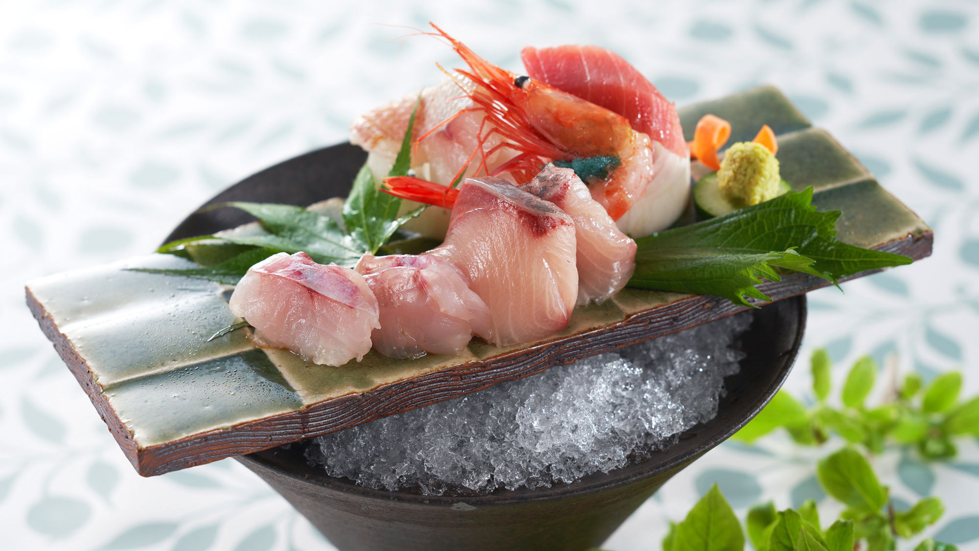 【2026年お盆限定 スタンダードプラン】ダイニングで愉しむ 贅を尽くした美食会席