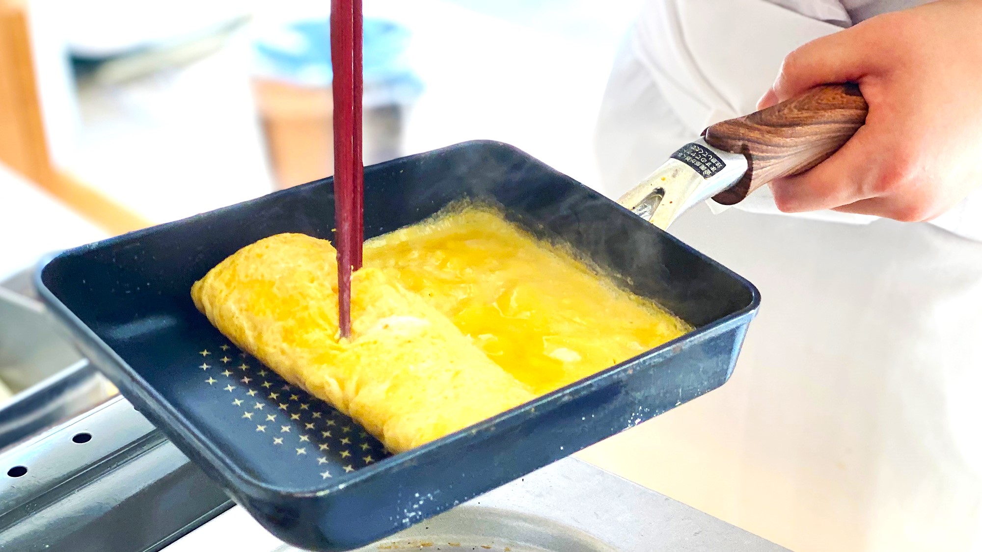 【朝食】月･水･金はシェフがお客様の目の前でだし巻き卵をお作りいたします♪できたてをどうぞ☆