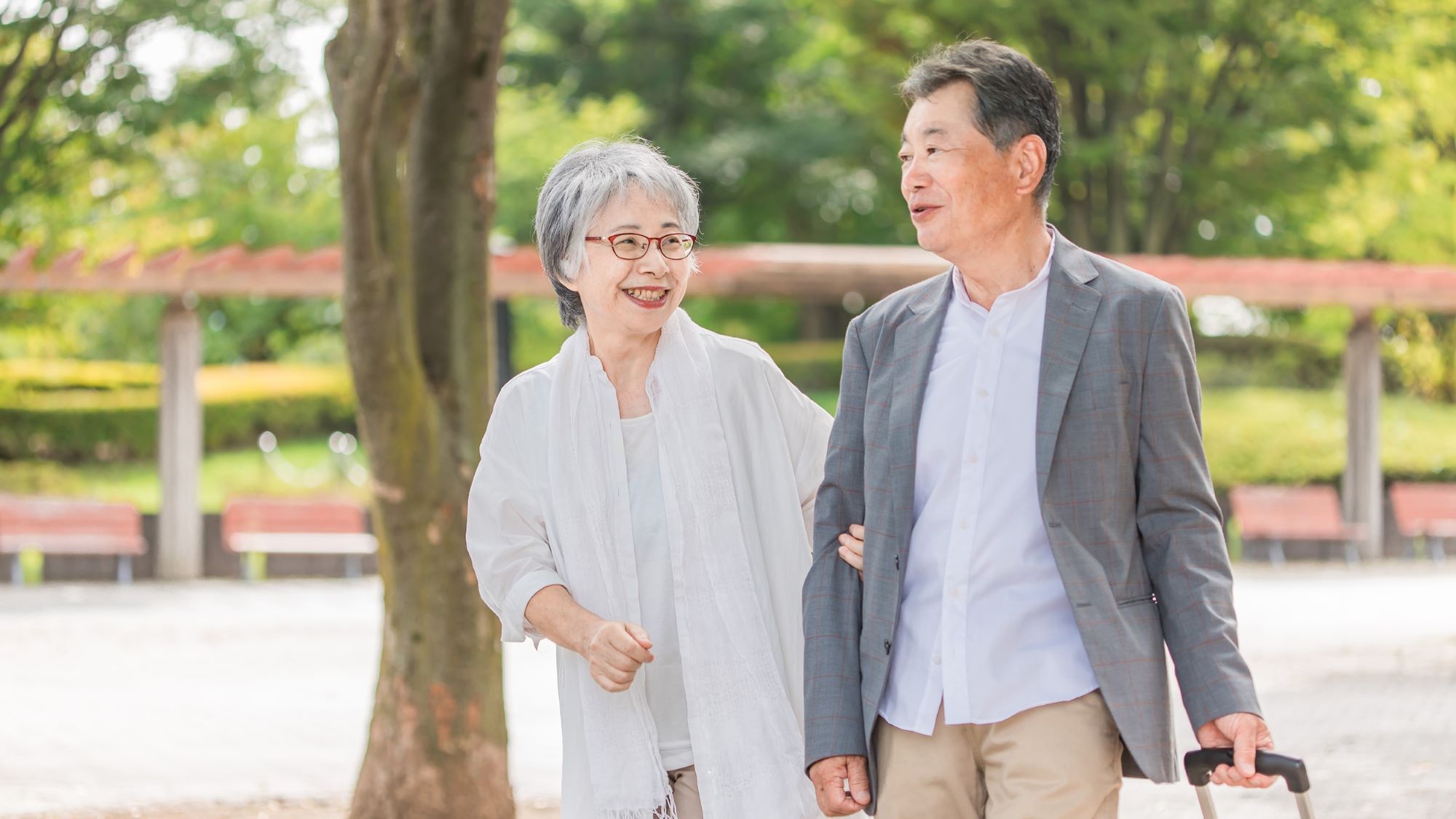 【65歳以上のシニアプラン】平日にゆったり温泉を楽しむ♪〜千円分の館内利用券付〜【夕食は小町コース】