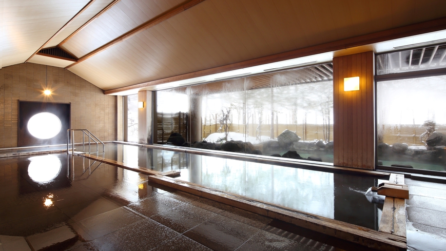 【期間限定】冬はやっぱり温泉！冬花火や屋台村を楽しむ！十和田湖冬物語2026＜朝食付＞