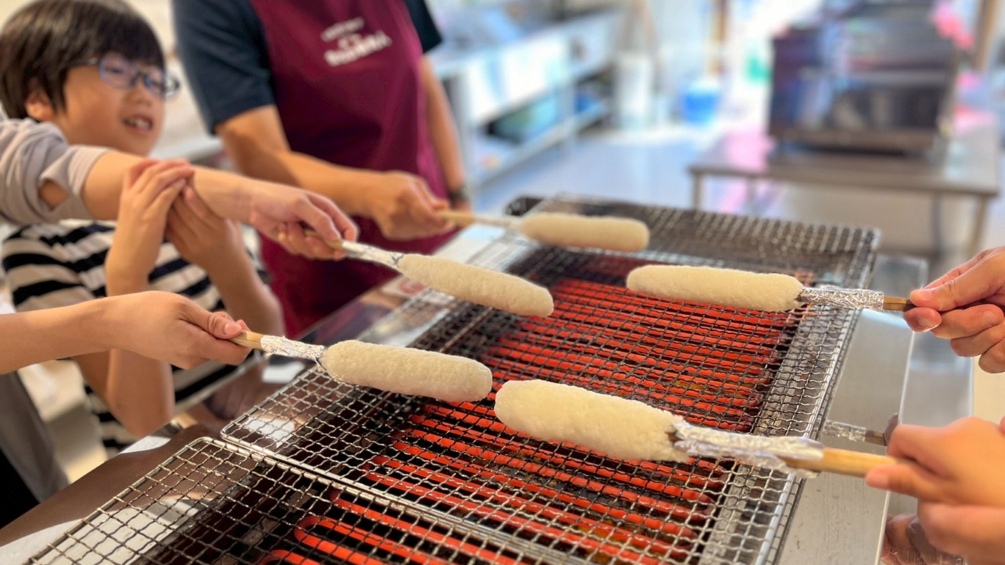 道の駅かづの「あんとらあ」にて「味噌付けたんぽ手作り体験」