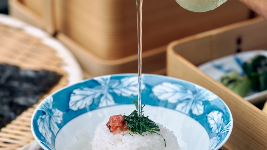 【夏のお舟朝食プラン】香り高い八女茶で仕立てる夏限定「冷やし茶漬け」〜お殿様の朝のひととき＜2食付＞