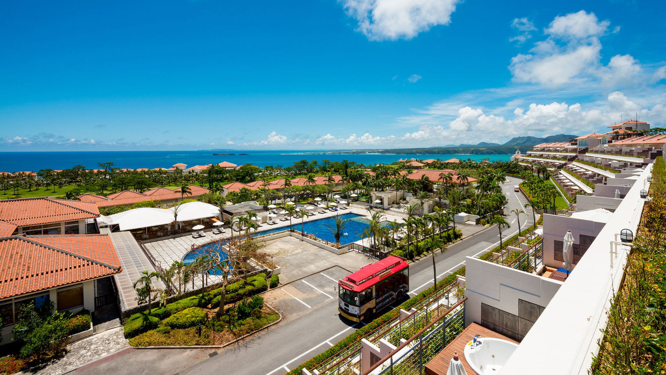 【チェックイン日翌日入園＜＆1＞】ジャングリア入場確約券購入権利付き＜朝食付＞