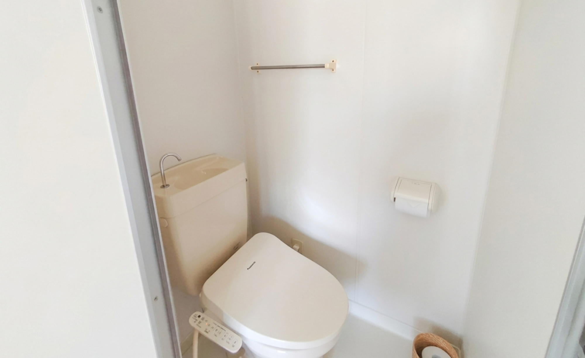 洗面トイレ付きツインプラス【無料Wi-Fi完備！】