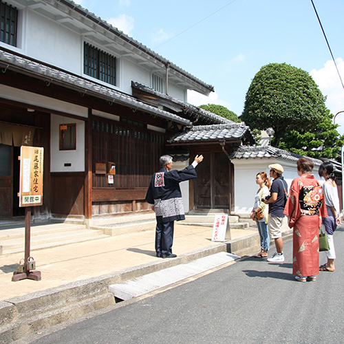 【与謝野ちりめん街道】丹後ちりめんで栄えたレトロな町並みを散策（当館より車で約50分)