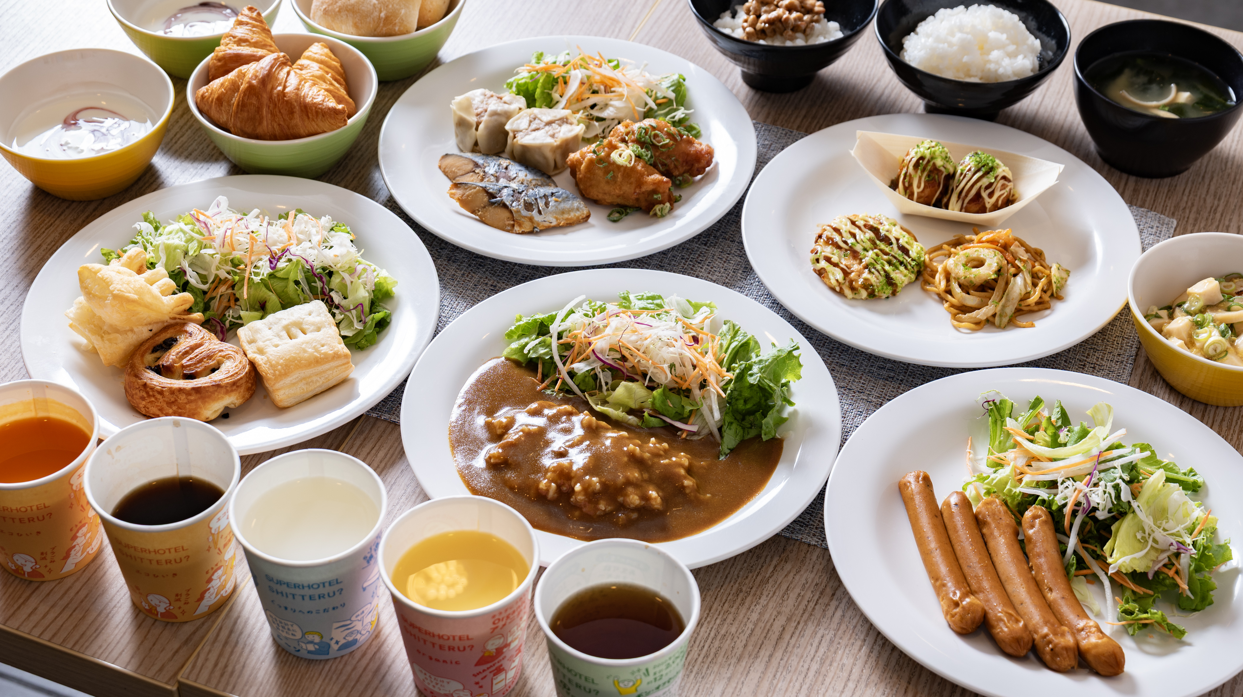 和食派も洋食派もどちらもご堪能いただける、無料の健康朝食です♪