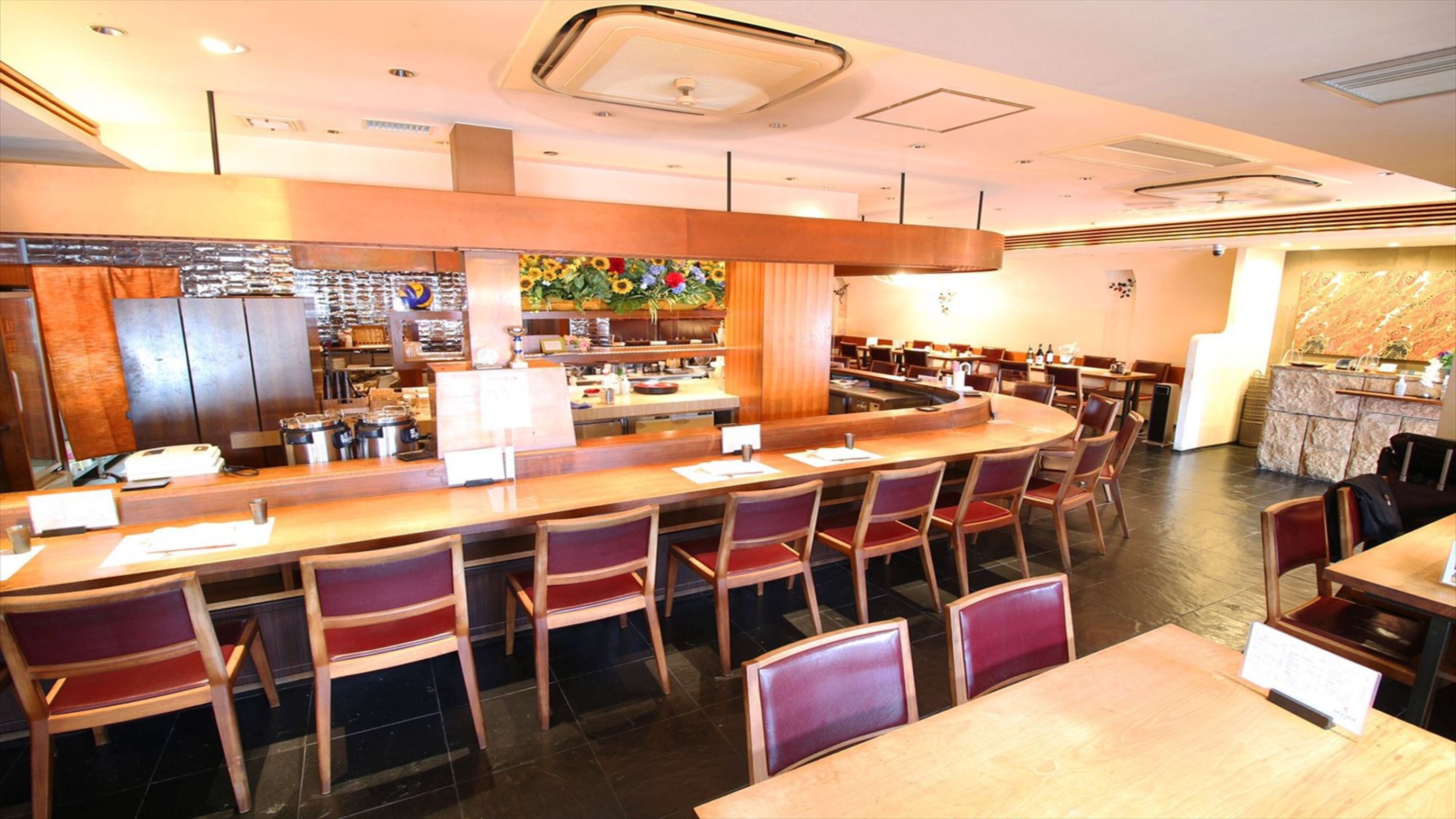 串処最上 ：内観