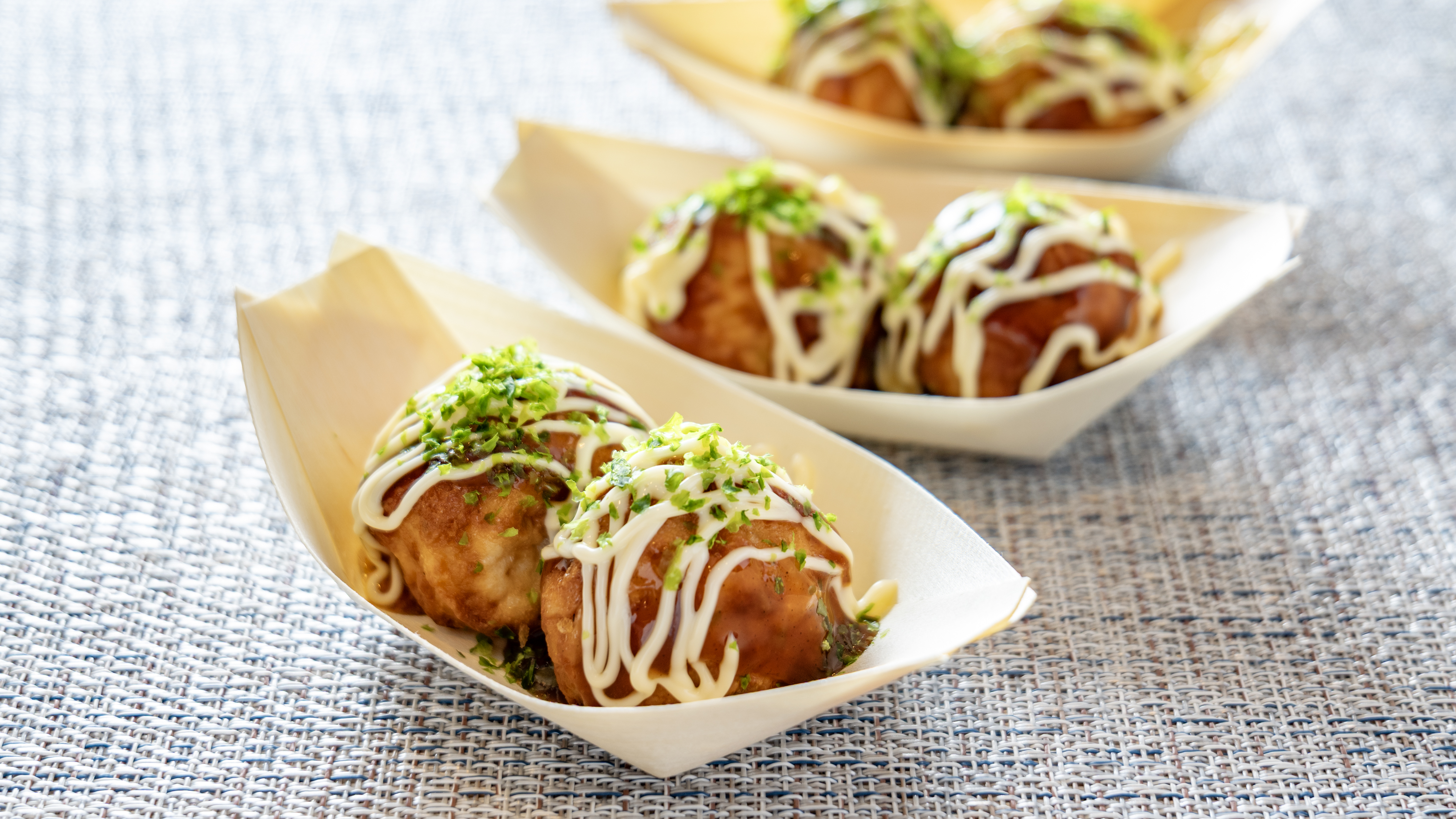 【ご当地メニュー】たこ焼き♪日替わりで出しております！