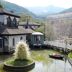 箱根ガラスの森美術館