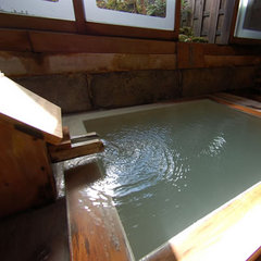 正徳の湯 湯船(貸切風呂）