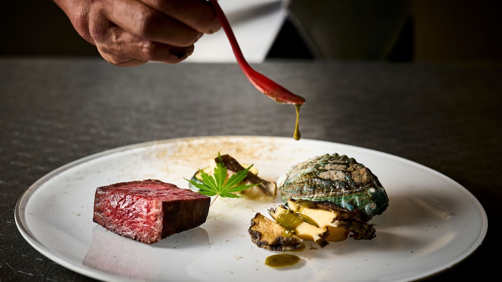 【薪火料理スタート記念】＜第２弾＞夕食グレードアップ！さらに特典付≪1室最大12，000円OFF！≫