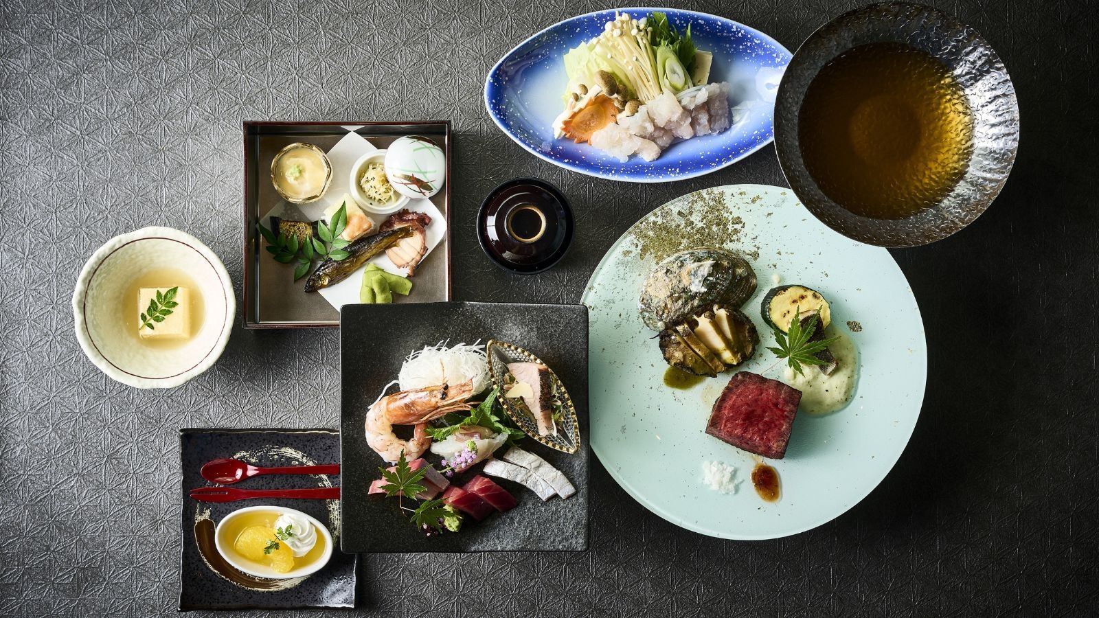 【薪火料理スタート記念】＜第２弾＞夕食グレードアップ！さらに特典付≪1室最大12，000円OFF！≫