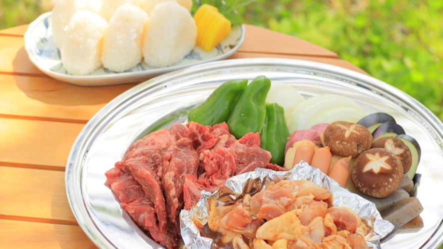 *【バーベキュー】新鮮な牛肉、鶏肉、お野菜、おにぎり（人数分）
