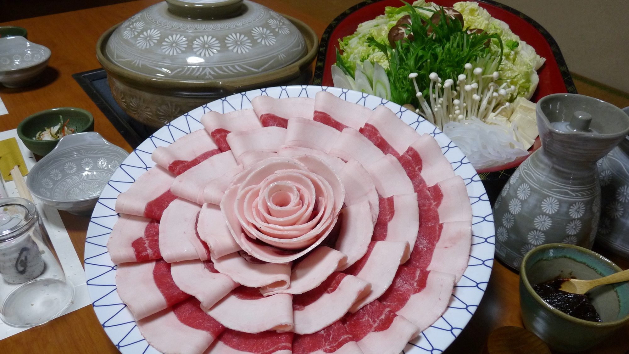 *【ぼたん鍋一例】旨味が濃厚なのにヘルシー♪丹波の地猪肉だから絶品です！