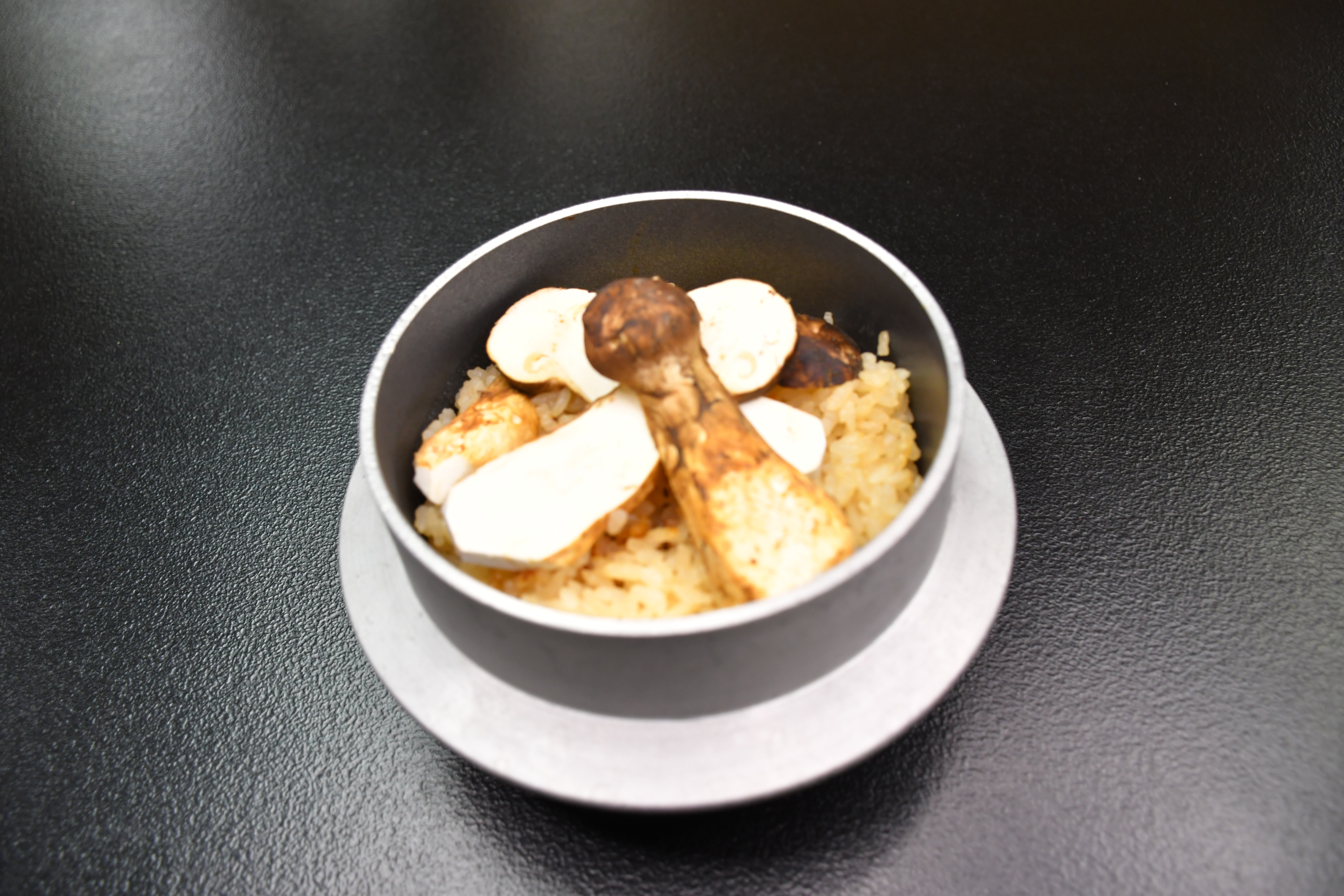 松茸の釜飯