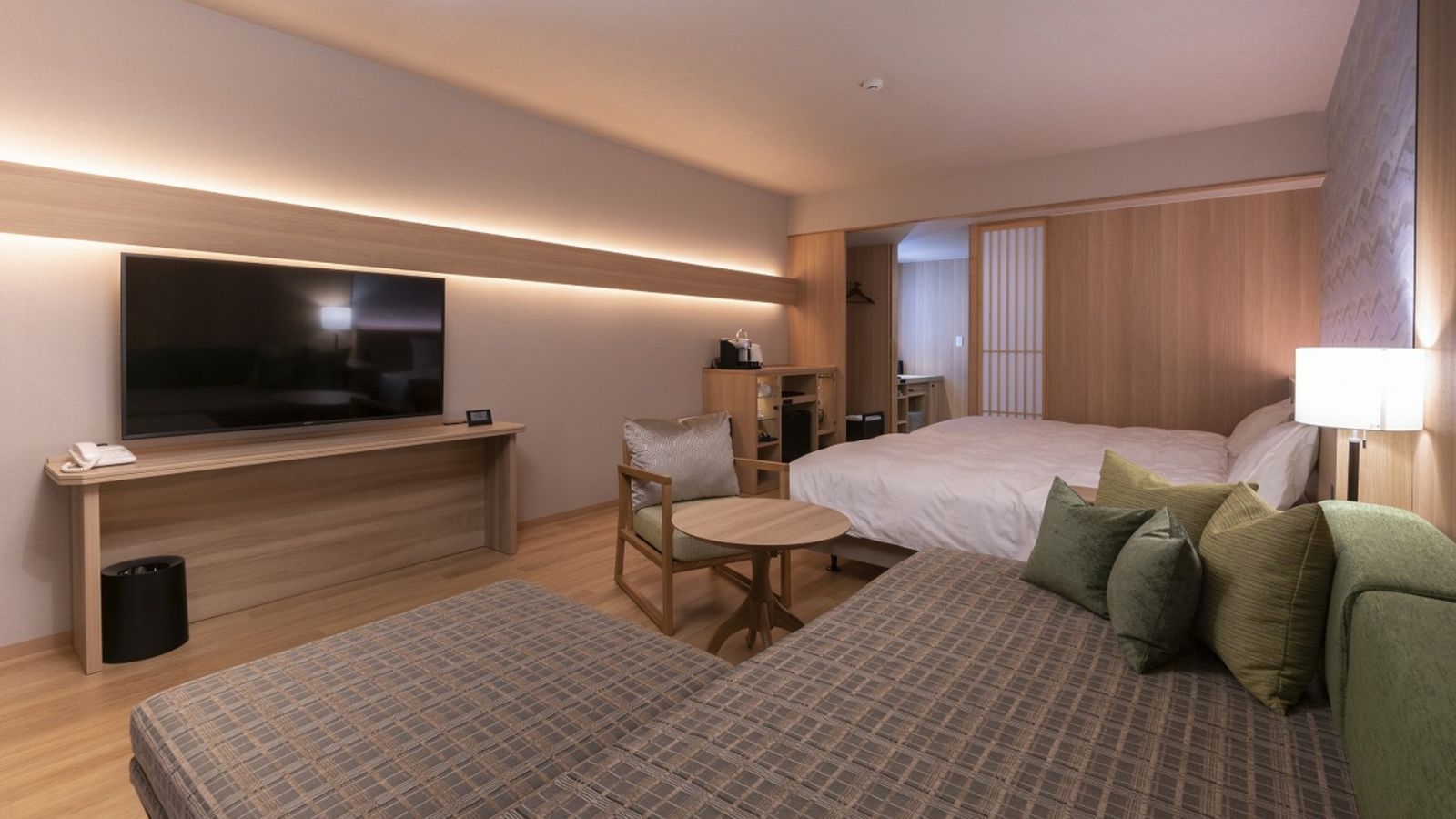 【マタニティプラン】赤ちゃん妊婦さんも安心7つの特典★黒鮑付　天然温泉露天付きJrスイート