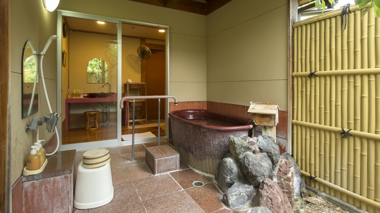 【貸切露天風呂】COCOLO