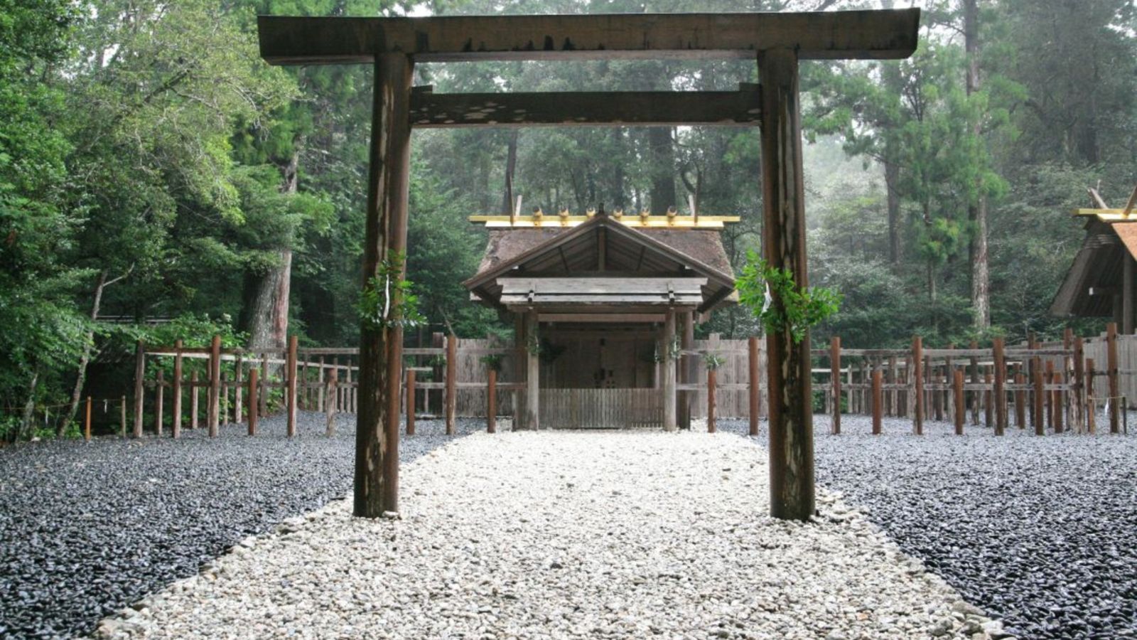皇大神宮別宮【瀧原宮（たきはらのみや）】　※ホテル季の座からお車で約30分