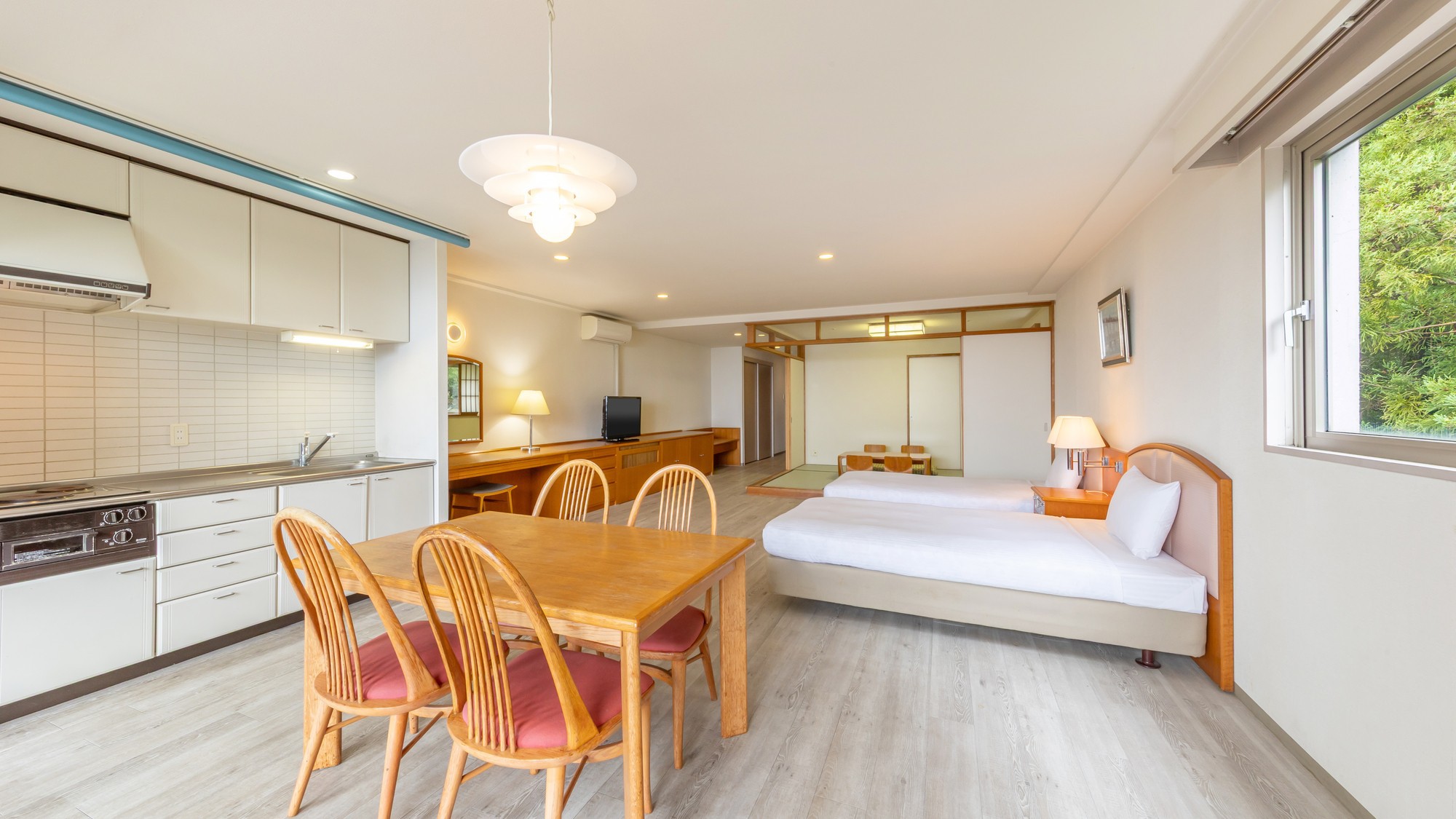 ◇【高層階テラス付オーシャンビュー】デラックス和洋室