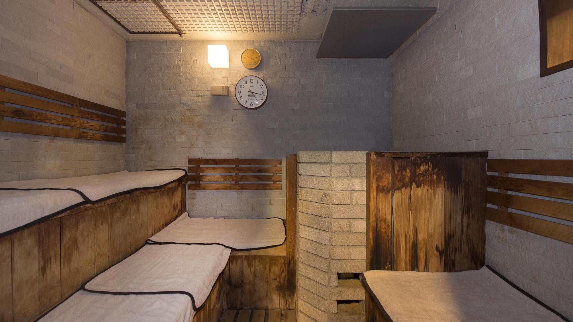 温泉大浴場のサウナ