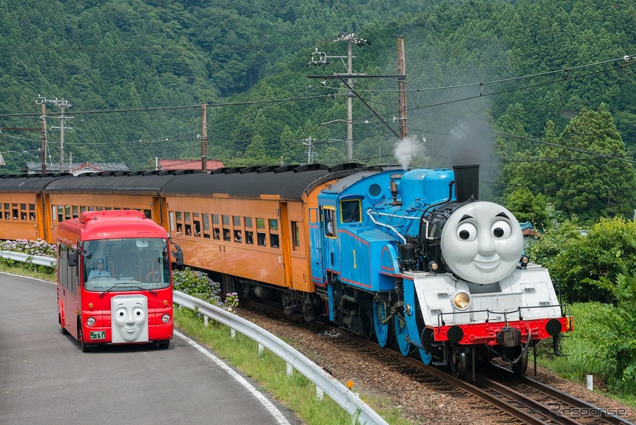 トーマス