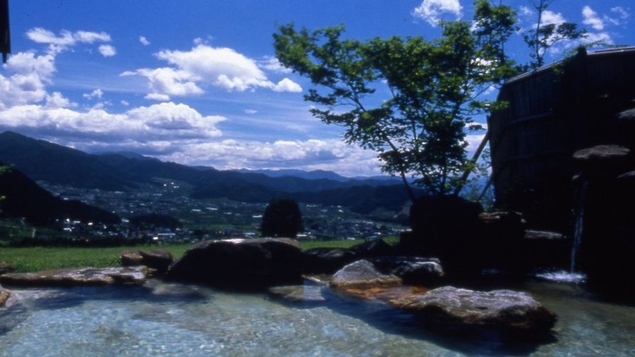 【期間限定】＜お1人様最大2900円お得！＞絶景露天風呂でリフレッシュ♪素泊まりプラン