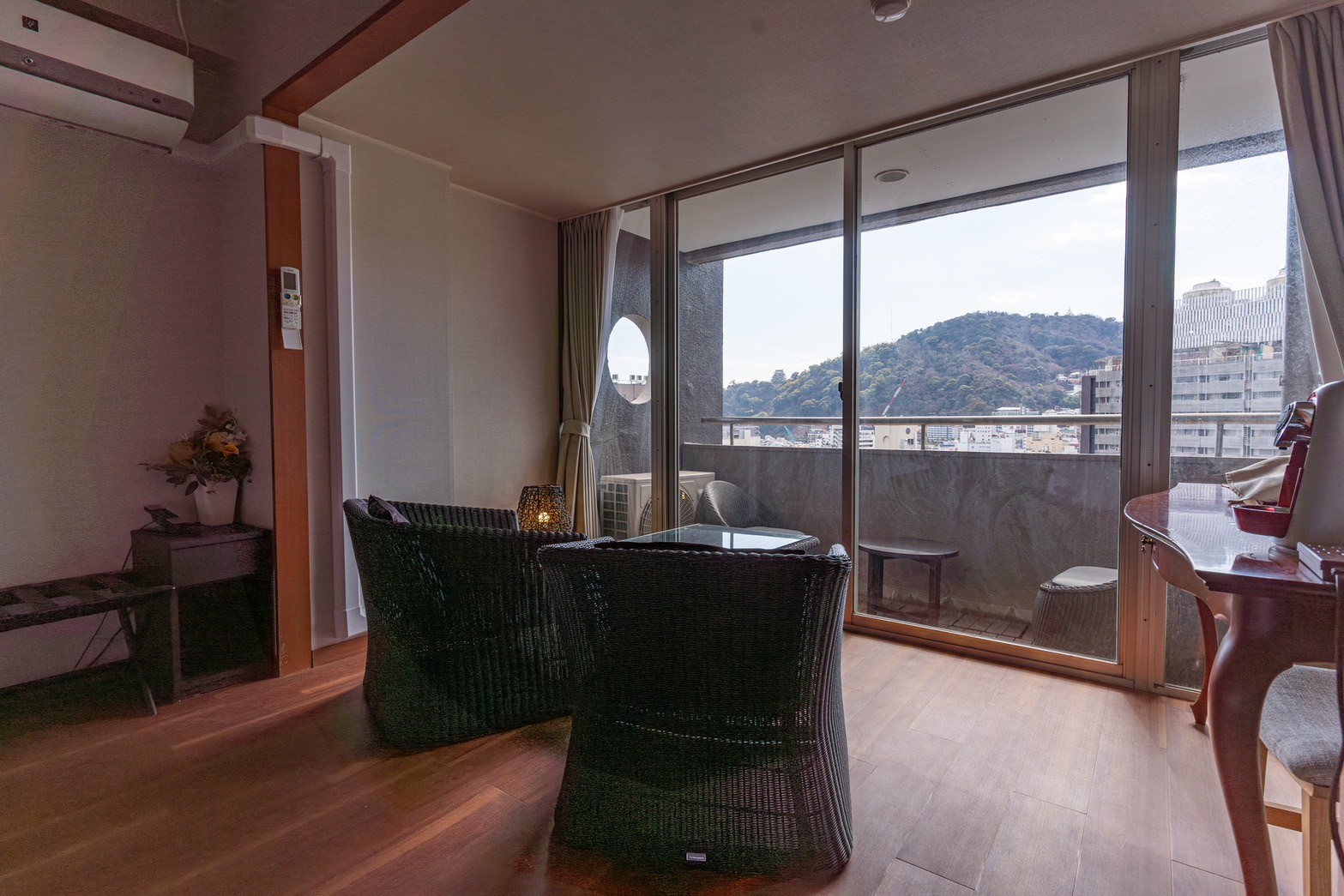 【禁煙】2室限定 和室と洋室ベッドルームの和洋室（60平米）