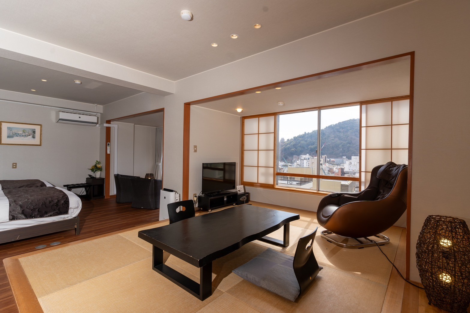 【禁煙】2室限定 和室と洋室ベッドルームの和洋室（60平米）