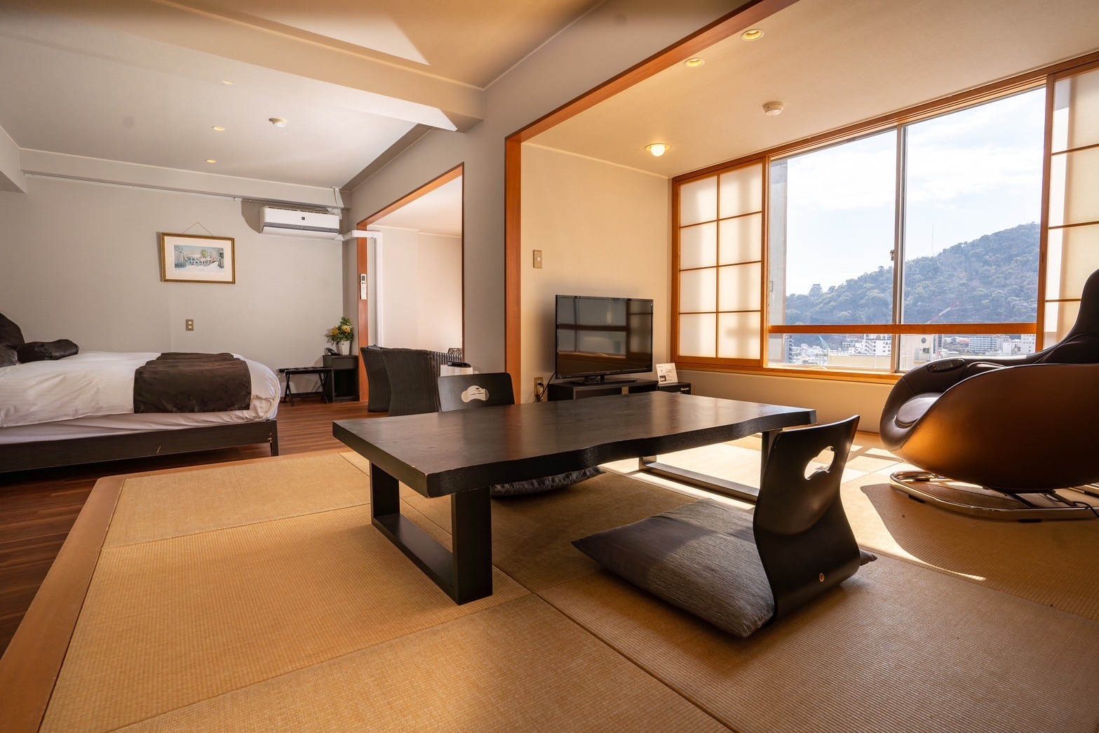 【禁煙】2室限定 和室と洋室ベッドルームの和洋室（60平米）