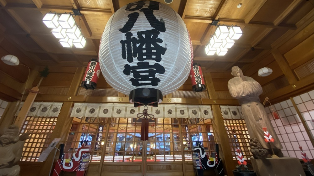 【櫛引八幡宮】　社殿