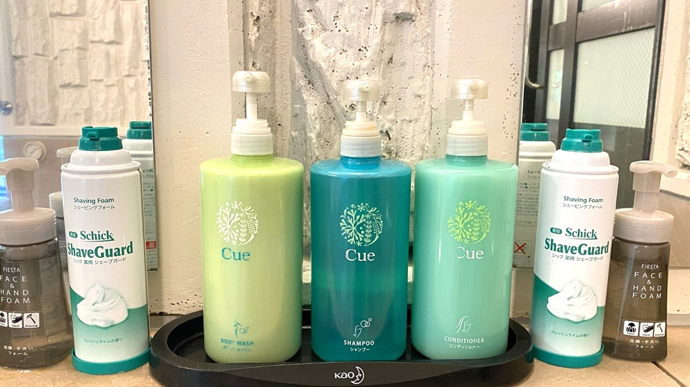 【男性浴場】シャンプー、コンディショナー、ボディーソープ、シェービングフォーム、フェイス＆ハンドソー