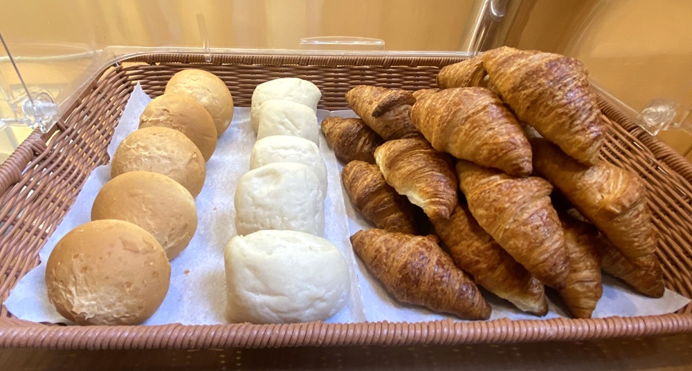 【朝食バイキング】