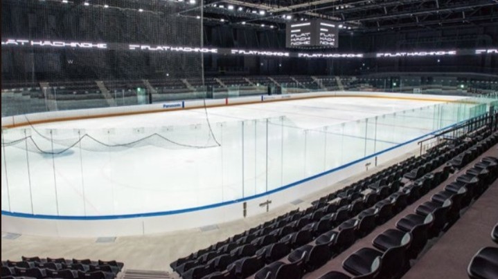 【FLAT HACHINOHE（フラット八戸）】スケート場（アイスホッケー、アイススケート）