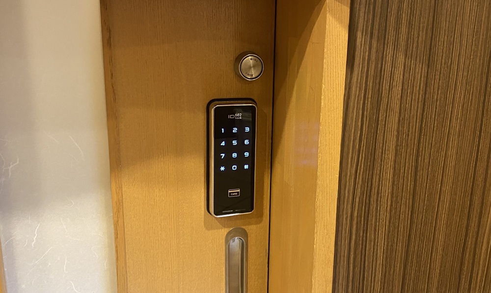 【女性浴場】女性浴場は防犯上施錠しておりますので、安心してご利用下さい。