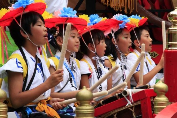 八戸三社大祭