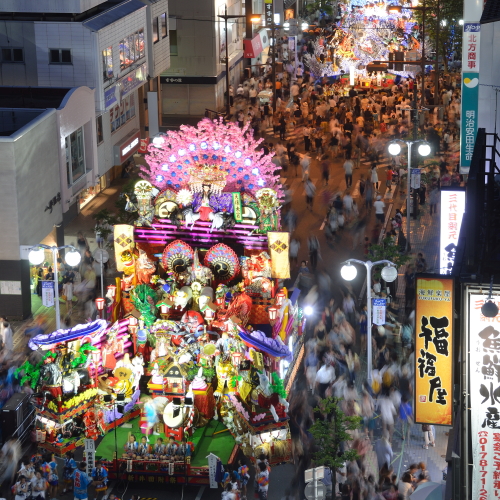 <<八戸三社大祭>>