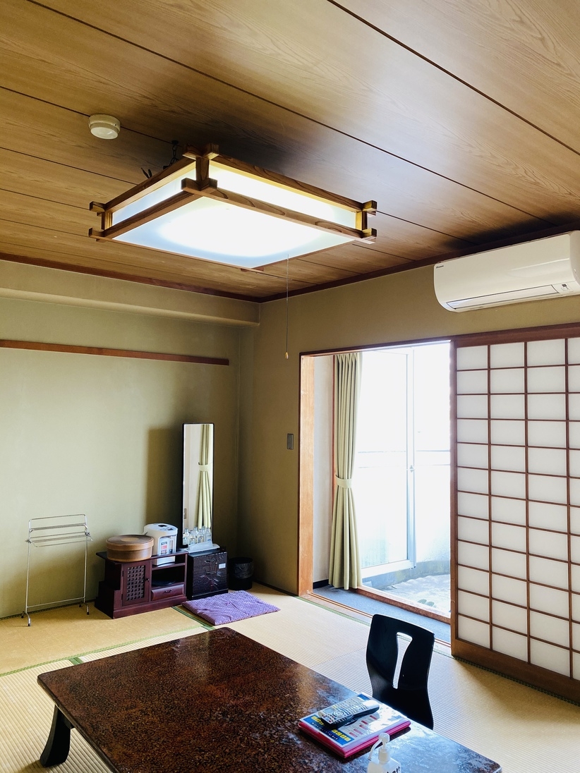 【朝食付き】熱海港迄徒歩1分全部屋オーシャンビュー　21時迄チェックインOK♪