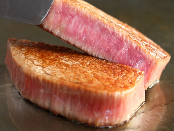 冬季【満腹プラン】天然温泉 ＆ Ａ５で２倍！Ｌサイズ黒毛和牛ステーキと農家直送野菜フレンチフルコース