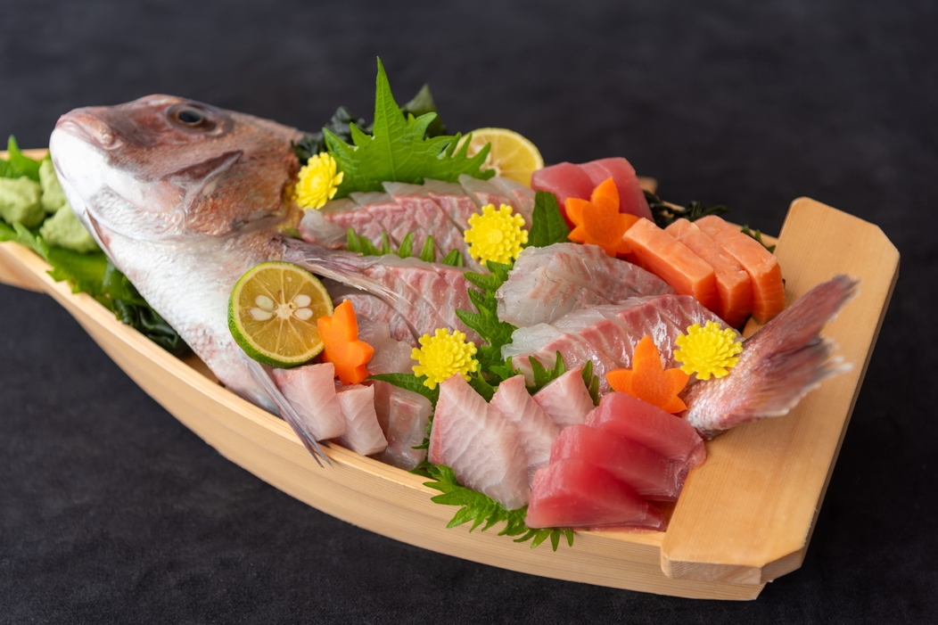 徳島県のプライドフィッシュ★鳴門鯛★『鳴門鯛のお造里付き』【二食付きオプションプラン】  