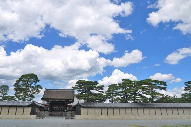 The Kyoto Imperial Place / 京都御所