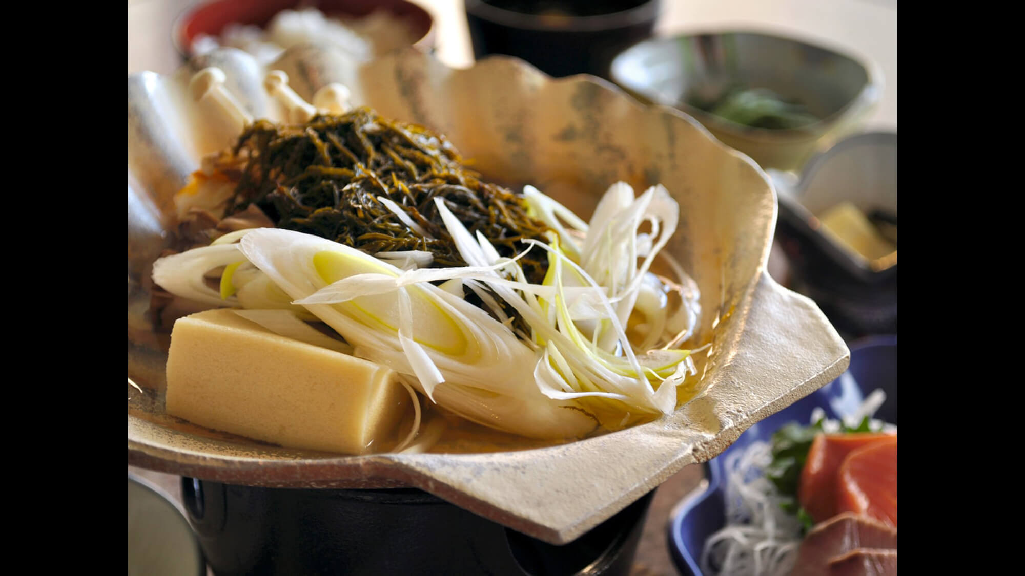 【味噌貝焼定食】下北名物の郷土料理をぜひご賞味ください。